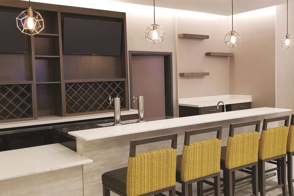 Hotel La Quinta By Wyndham Rock Hill Restaurant foto